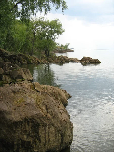 Die Steinigen Ufer Des Dnjepr Windstille Einem Sommertag Ruhe Und — Stockfoto