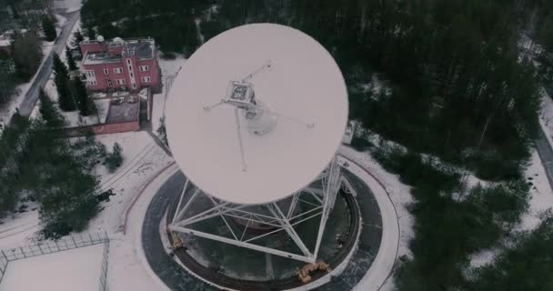 Large Radio Telescope Listens Sounds Universe — Stock Video