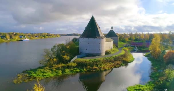 Bank Volkhov River Stands Ancient Military Fortress Staraya Ladoga Built — Stock Video