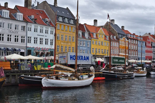 Kopenhaga Dania 2018 Sierpnia Nyhavn Jest Dzielnicy Waterfront Kopenhadze Dania — Zdjęcie stockowe