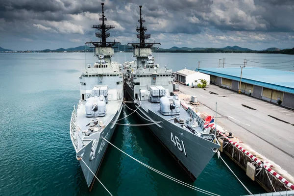 Thai Royal Battle ship