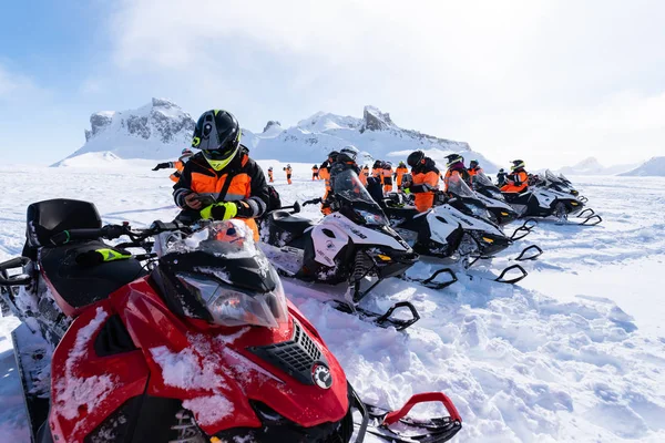 Kar İzlanda gracier mobil