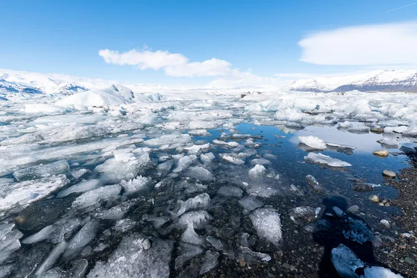 Лагуна льодовика на півночі. — стокове фото