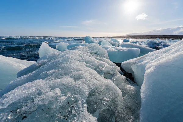 ダイアモンド ビーチで氷河の氷 — ストック写真