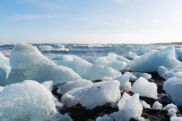 ダイアモンド ビーチで氷河の氷 — ストック写真