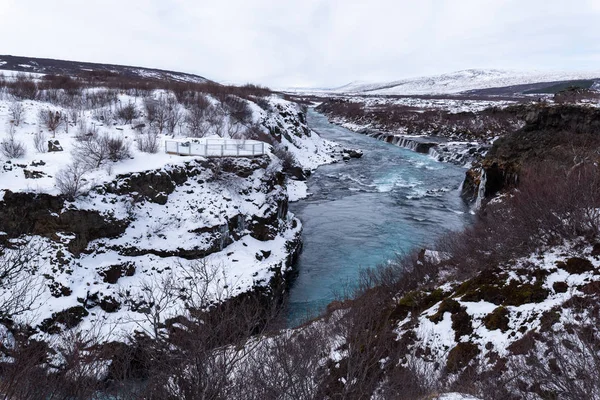 Καταρράκτης hraunfossar στην Ισλανδία — Φωτογραφία Αρχείου