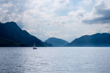 Lucern Gölü'nde Seyahat