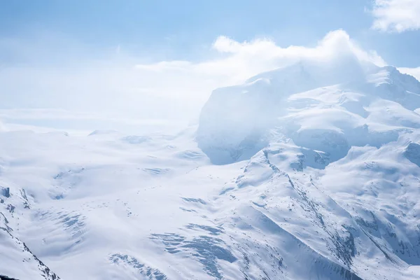 ทิวทัศน์เทือกเขาแอลป์สวิส — ภาพถ่ายสต็อก