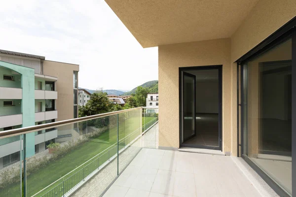 Aussenwohnung Zweiten Stock Blick Von Der Terrasse Niemand Drinnen — Stockfoto