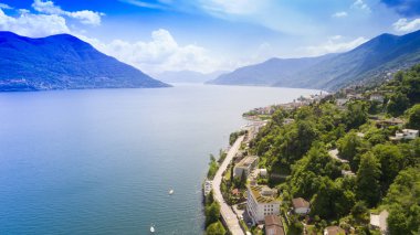 Lake Maggiore İsviçre bakan Brissago görünümünü. Doğa