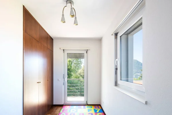 Chambre Pour Jeux Enfants Avec Vue Sur Lac Personne Intérieur — Photo