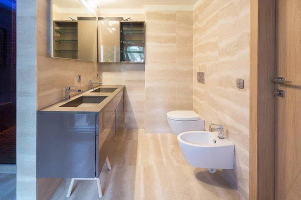 Modernes Appartement Badezimmer Mit Edlen Oberflächen Niemand Drinnen — Stockfoto