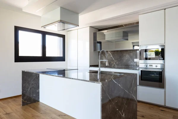 Interno Moderno Appartamento Lusso Mansarda Vuota Cucina Open Space — Foto Stock