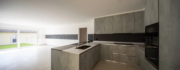 Cozinha Moderna Apartamento Branco Brilhante Ninguém Dentro — Fotografia de Stock