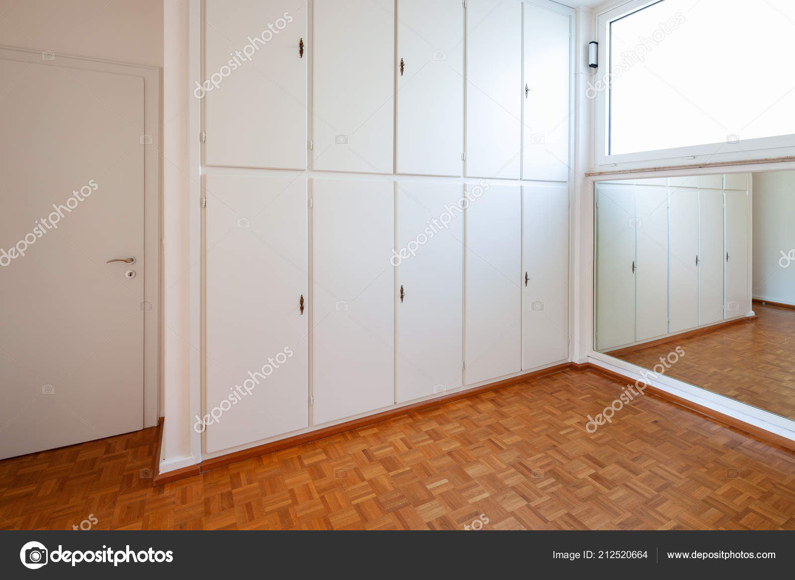 Room Wardrobe Parquet Mirror Nobody Stock Photo C Zveiger 212520664