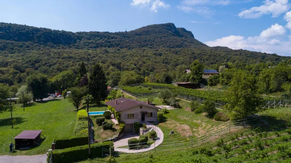 Vue Aérienne Maison Avec Piscine Dans Campagne Avec Collines Espace — Photo