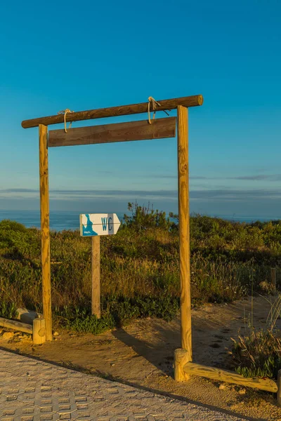 Signe Qui Mène Aux Toilettes Vue Sur Océan Atlantique — Photo