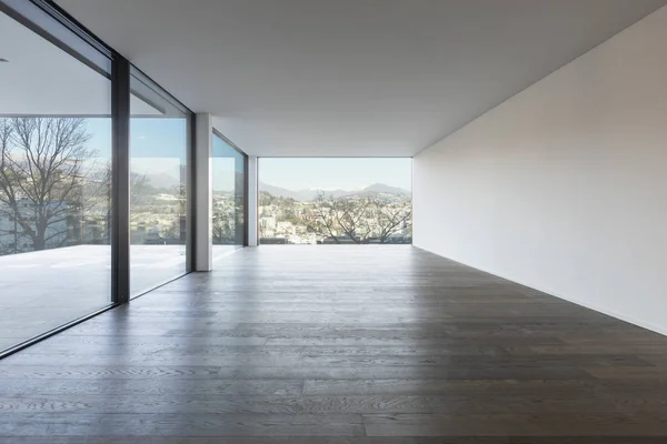 Moderne Witte Appartement Met Parketvloer Grote Ramen Met Uitzicht Het — Stockfoto