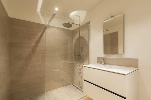 Moderno Baño Mármol Con Focos Para Iluminar Escena Nadie Dentro — Foto de Stock
