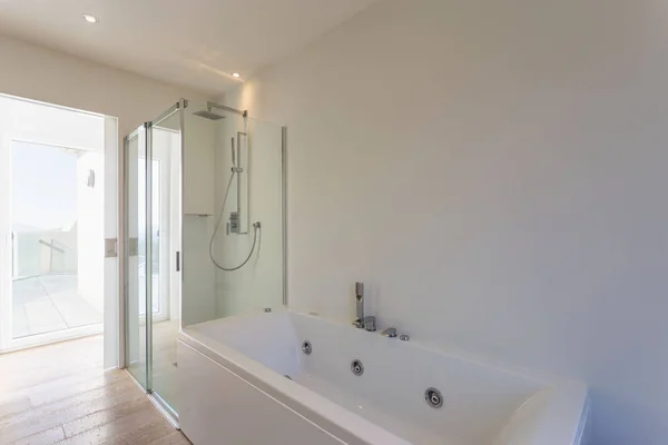 Moderne minimale elegante badkamer — Stockfoto