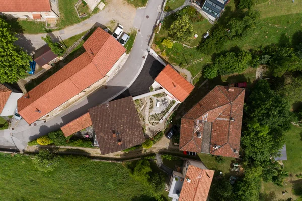 Petite Maison Campagne Rustique Extérieure Personne Autour Lin Suisse — Photo