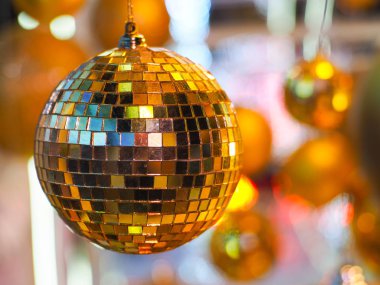 Noel ağacı süsleme, dekorasyon ve ışık bokeh Close-up