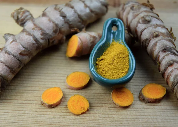 Curcuma Koenjit Spice Wortel Poeder — Stockfoto