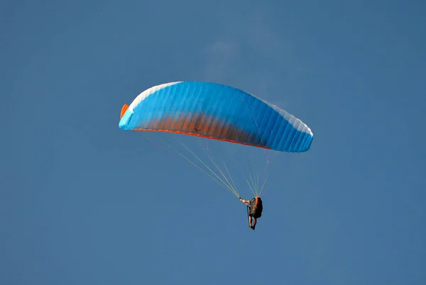 Parapente Cielo Azul Adrenalina Deporte — Foto de Stock