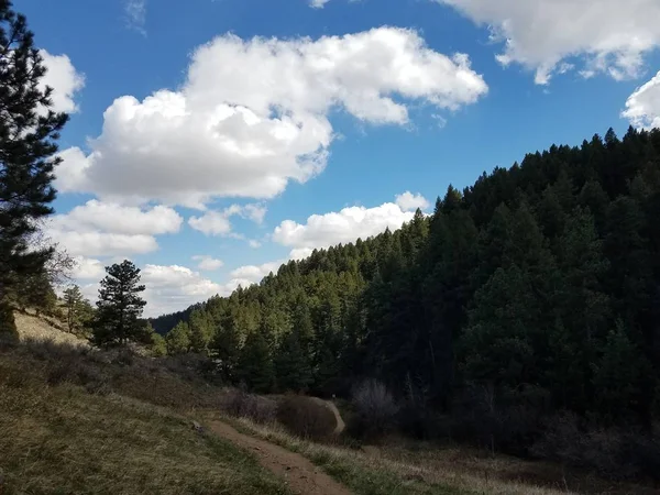 Trilha Caminhadas Montanha Sombra Tarde — Fotografia de Stock