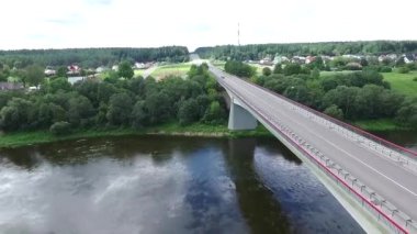 Uçuş boyunca Nehri Köprüsü