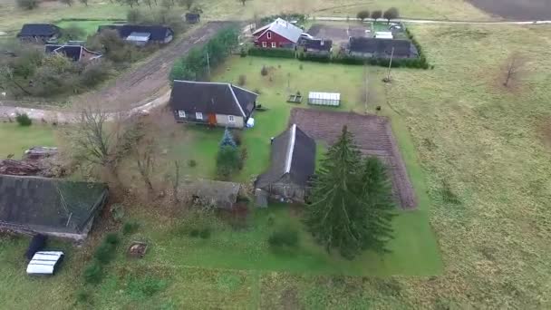 Vuelo Alrededor Casas Campo — Vídeo de stock