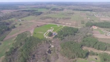 Binanın üzerinde uçuş mesafeden