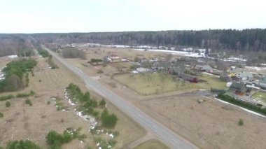 Dikey İniş yakınlarında küçük bir kasaba