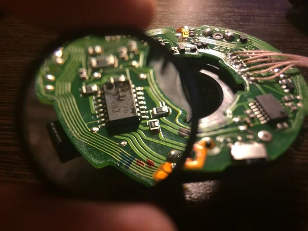 Müzik devre kartının yaşamını kapat