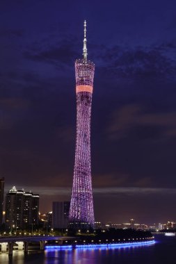 Guangzhou Canton Kulesi, resmen Guangzhou Tv astronomik ve gezi kule, gece görüş, Çin