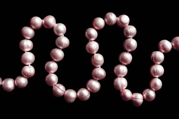 String Pink Pearl Black Background — Stock Photo, Image