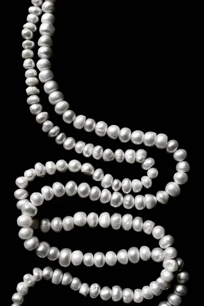 Strings White Vintage Pearl Black Background — Stock Photo, Image