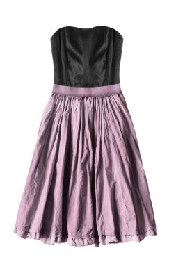 Siyah ipek korse ve beyaz arka plan üzerinde pembe alevlendi etek straplez elbise