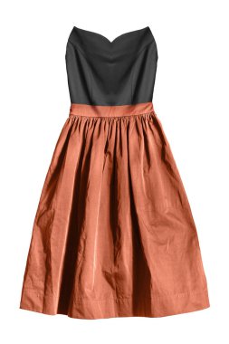 Askısız ipek elbise ile beyaz arka plan üzerinde büyüyen Terrakota etek