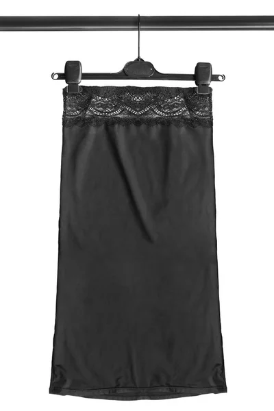 Czarna Sukienka Koronkowy Pas Biegn Wieszak Ubrania Białym Tle Nad — Zdjęcie stockowe