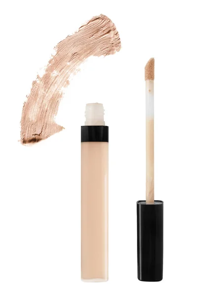 Zachte Beige Concealer Buis Een Uitstrijkje Witte Achtergrond — Stockfoto