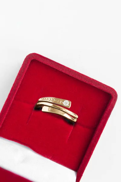 Diamant Gouden Ring Rood Juweel Vak Closeup — Stockfoto