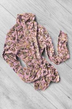 Kazak ahşap arka plan üzerinde