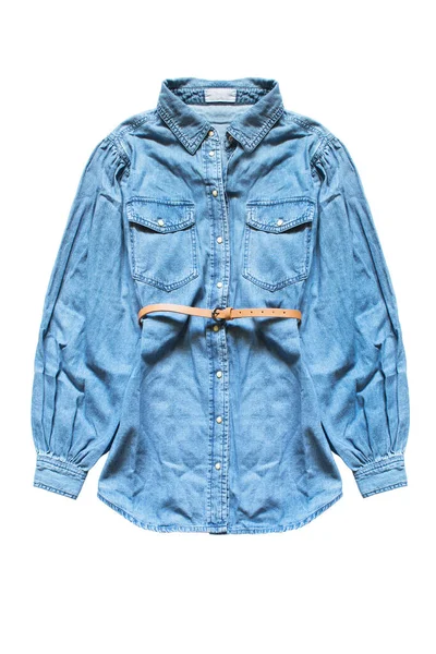 Blauwe Denim Blouse Met Een Riem Geïsoleerd Wit — Stockfoto