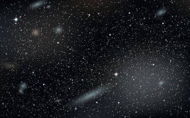 Yıldızlar, bulutsu ve galaksiler ile gece gökyüzü vektör arka plan