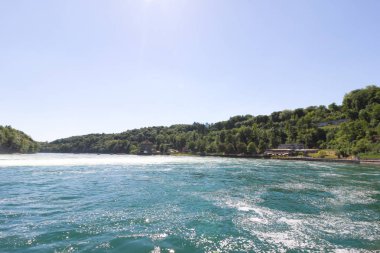 rhine falls Avrupa'nın en büyük düz şelale mi