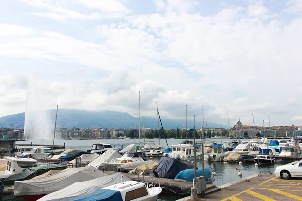 Ženeva Švýcarsko Května 2017 Krásný Výhled Ženevské Jezero Panoráma Města — Stock fotografie