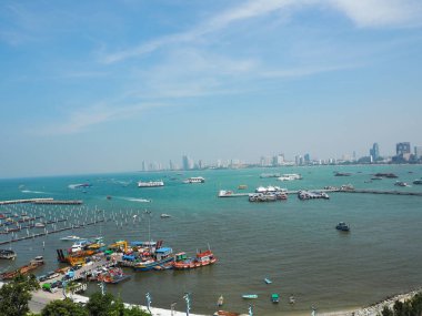 Yüksek turistik şehir Tayland Pattaya kenti.