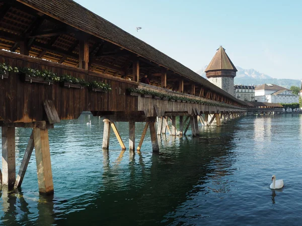 Historické Centrum Lucernu Slavného Kapličkového Mostu — Stock fotografie
