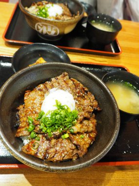 Lezzetli Japon food.pock ve pirinç.